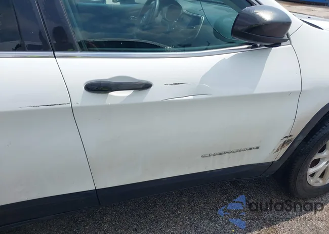 1C4PJMAS5GW215092: 39502121