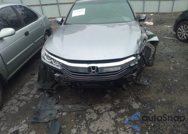 1HGCR2F5XHA244294: 39503942