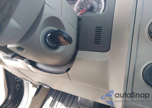 1FMCU0D74AKA72068: 39504621