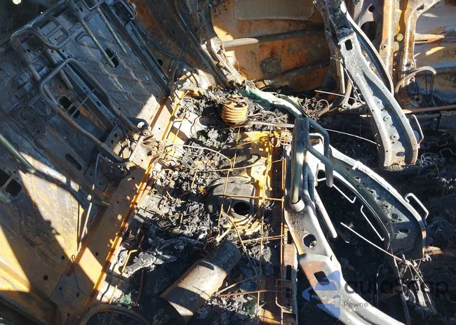 KMHH35LE0LU121831: 39507082