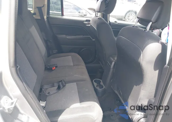 1C4NJCBA8GD568378: 39511352