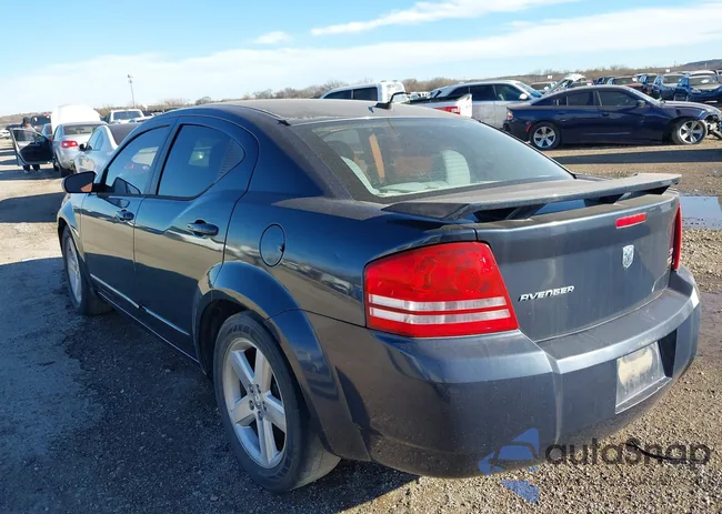 1B3LC56R68N259468: 38524699