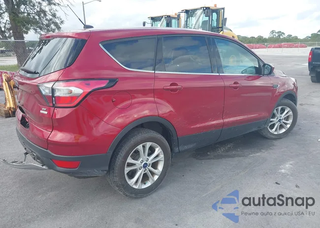 1FMCU0GD7HUE65112: 38525371