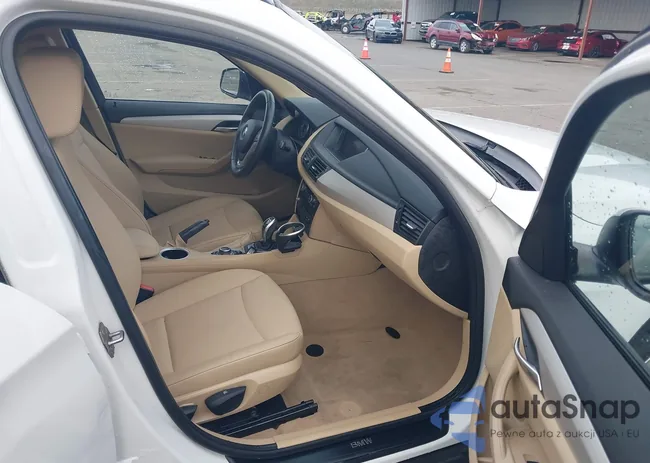 WBAVM1C58FV317847: 38530555