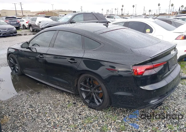 WAUB4CF59JA045500: 38532337