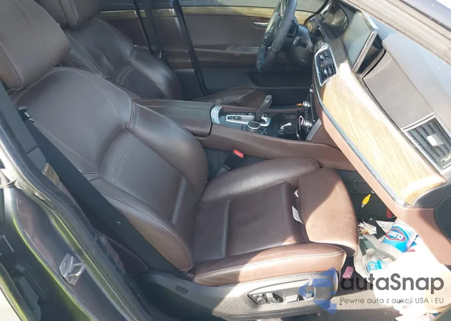 WBA5M0C59FD085100: 38536472