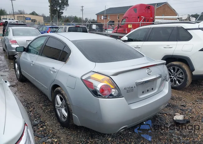 1N4AL2AP2BN501650: 38535819