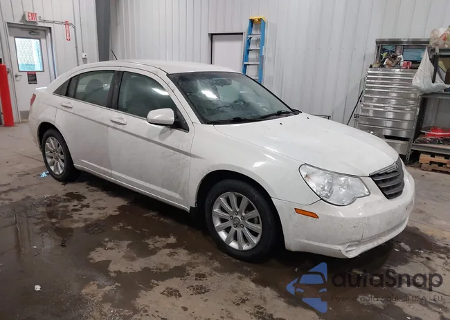 1C3CC5FB0AN180728: 38538989