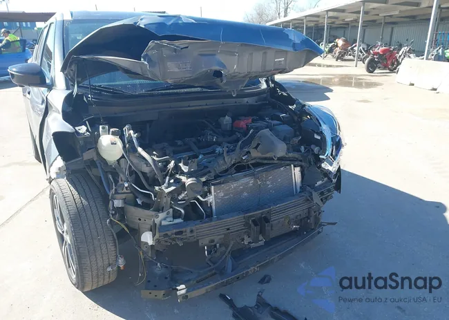 3N1CP5DV5LL540322: 38552230