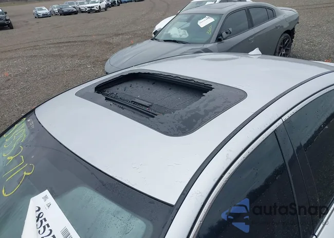 JN1EV7AP5JM356565: 38552713