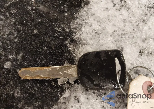 JH4CU2F63AC031881: 38551910