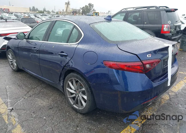 ZARFANAN6M7648086: 38556257