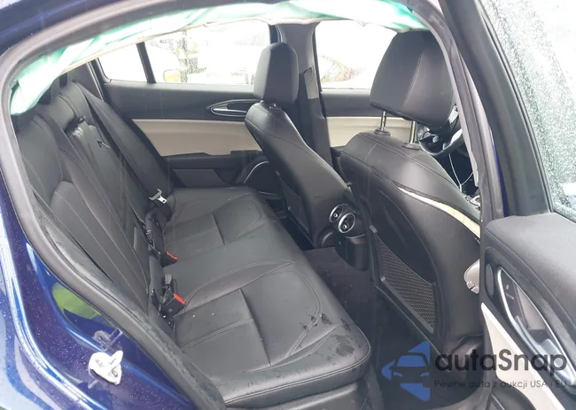 ZARFANAN6M7648086: 38556257