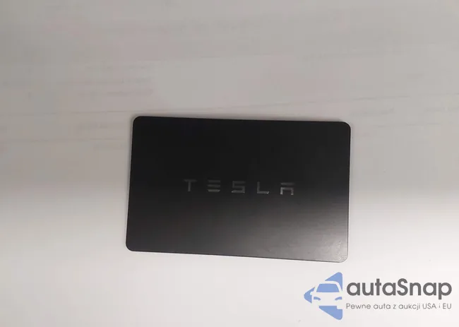 5YJ3E1EB8JF170768: 38559440