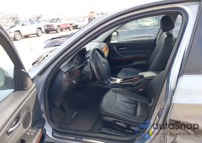 WBAPK7C57BA971290: 38562042