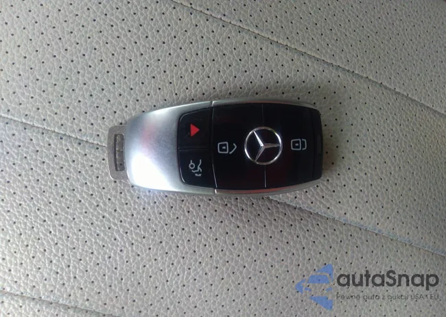 WDDZF4KB5HA111067: 38571598