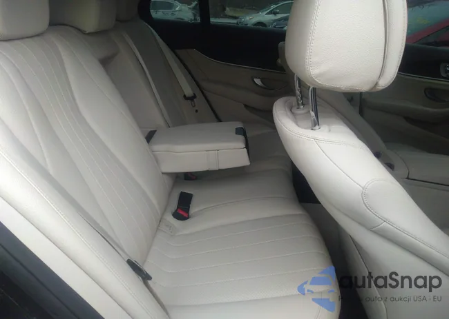 WDDZF4KB5HA111067: 38571598