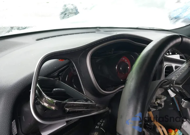 2C3CDZC96FH713638: 38575251