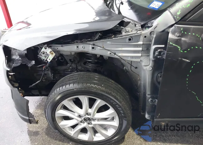 JM3KE4DY4F0487303: 38576134