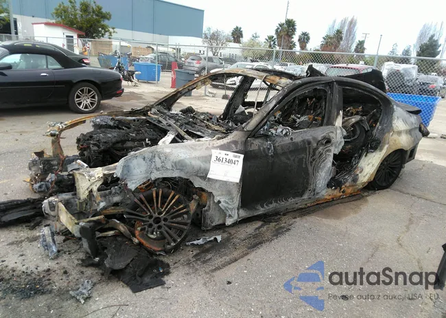 WBAJE5C54JG917751: 38577242