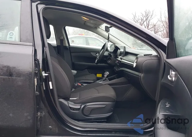 3KPF24AD9LE235473: 38579028