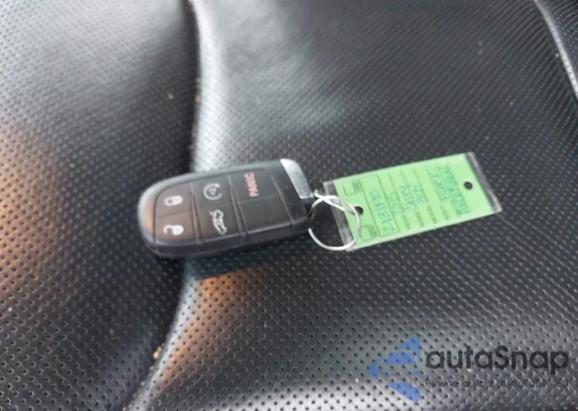 2C3CCAKG8FH887439: 38584577