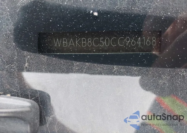 WBAKB8C50CC964168: 38584674