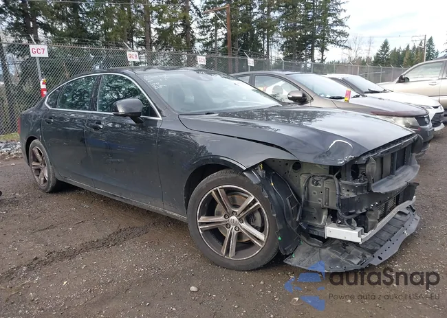 LVY982AK2JP015113: 38595150