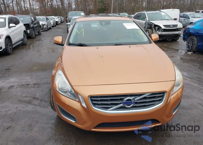 YV1622FS1C2113628: 38596300