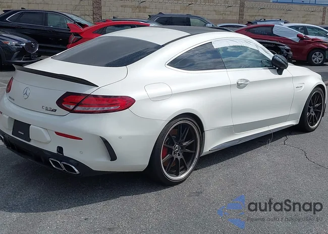 W1KWJ8HB8MG093557: 38598982