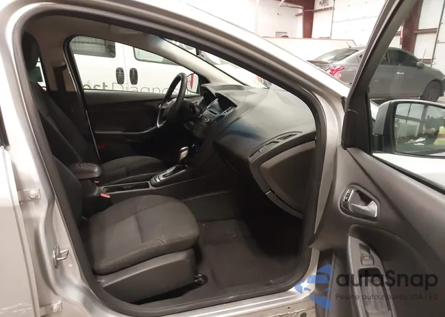 1FADP3F21GL202268: 38601024