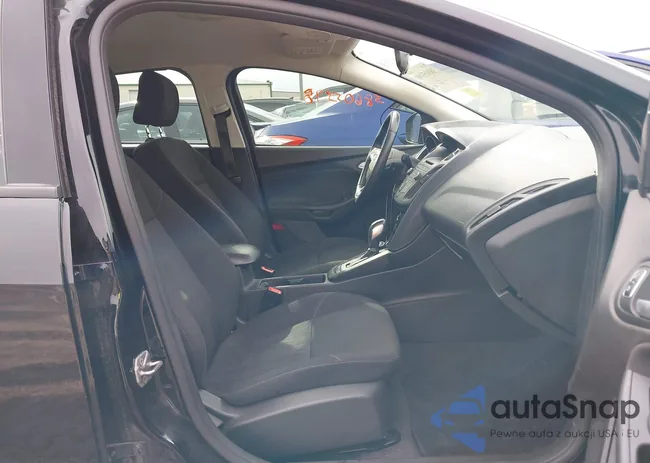 1FADP3F24GL398853: 38605398