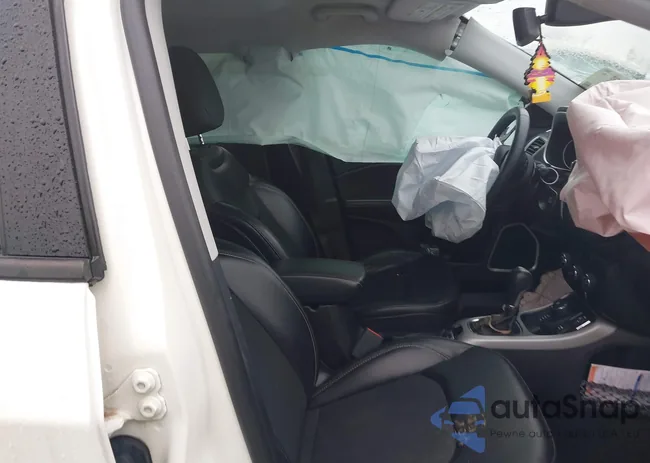 3C4NJDBBXJT422936: 38618286