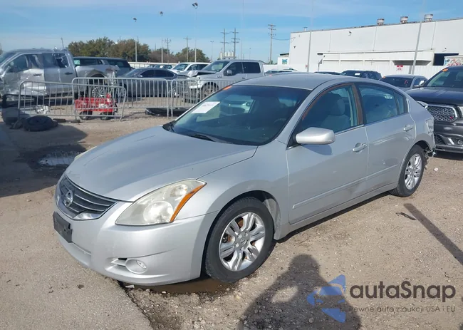 1N4AL2AP9CC104708: 38629030