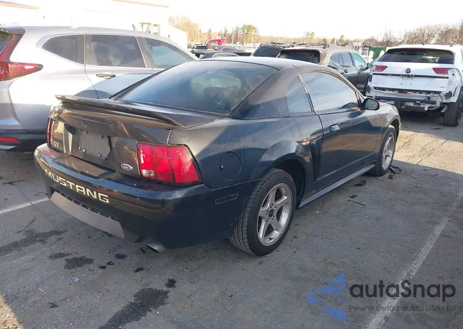 1FAFP42X0YF284252: 38629300