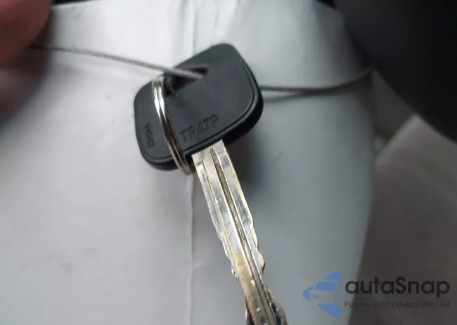 4T1BG22K6XU611776: 38631420