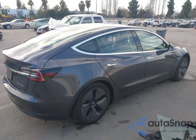 5YJ3E1EB1JF093063: 38630831