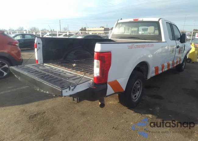 1FT7X2A61KEC45968: 38634195