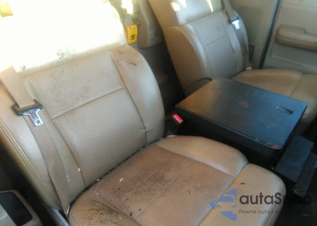 1FTRF12278KC88061: 38633826