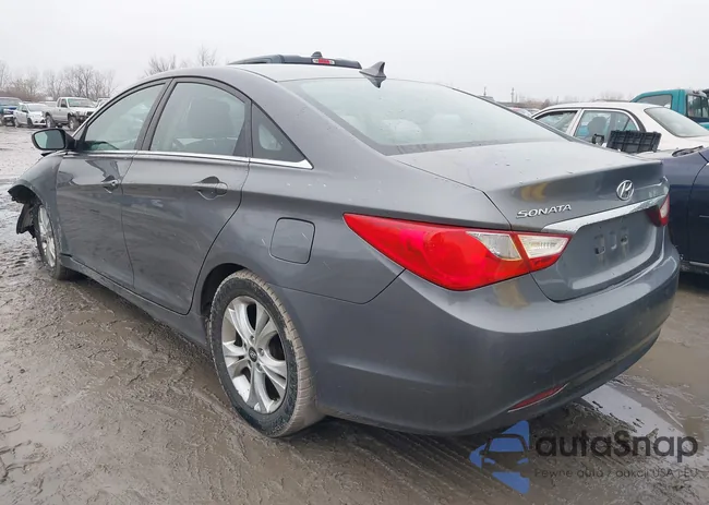 5NPEB4AC9BH042057: 38639773