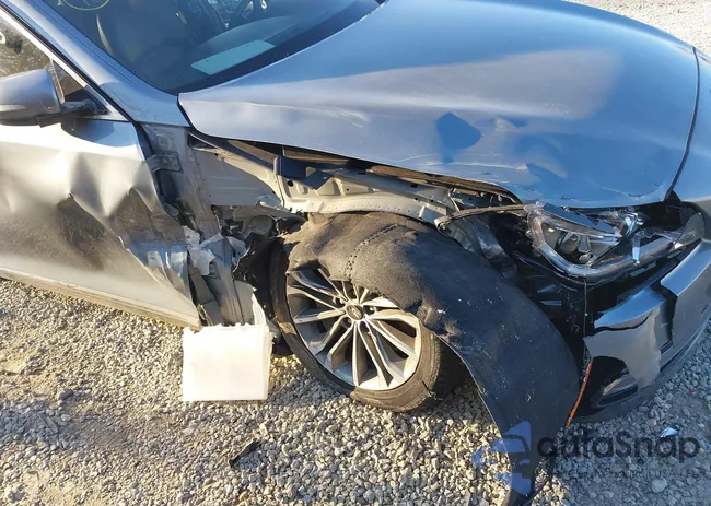 KMHGN4JE4HU209520: 38645380