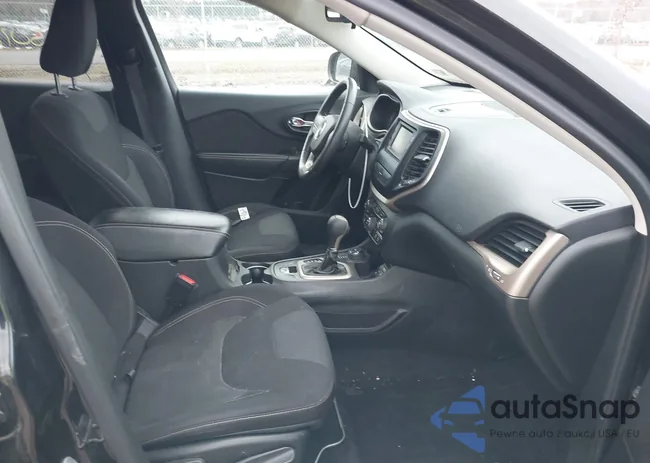 1C4PJMCS0FW565399: 38650180