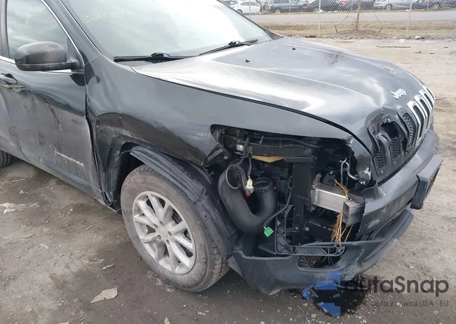 1C4PJMCS0FW565399: 38650180