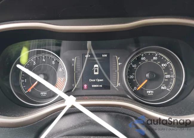 1C4PJMCS0FW565399: 38650180