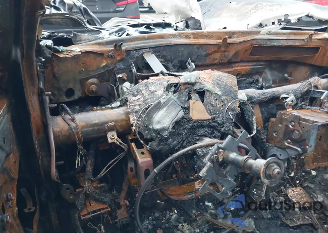 1N4AL3AP7HC201452: 38673640