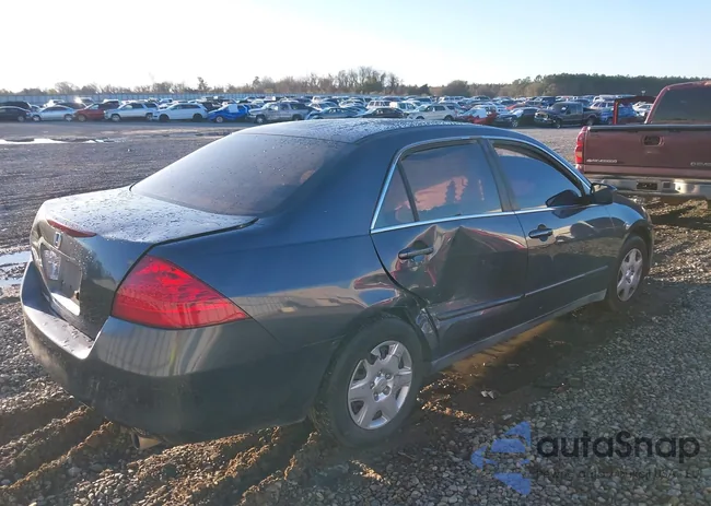 1HGCM56497A208702: 38685229