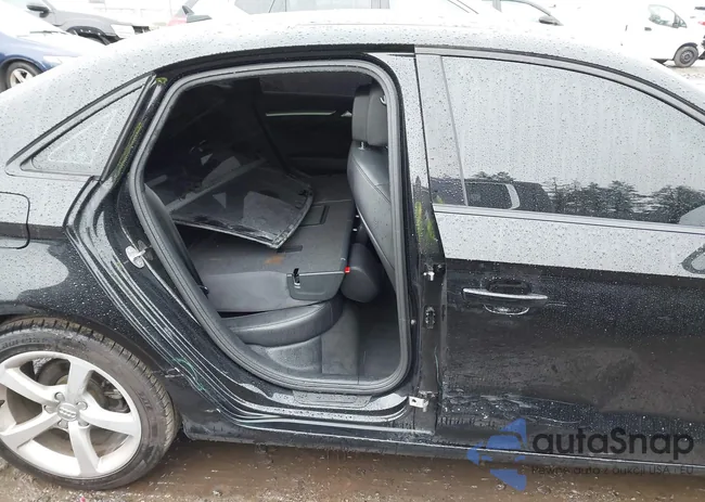 WAUBFGFFXF1084002: 38685631