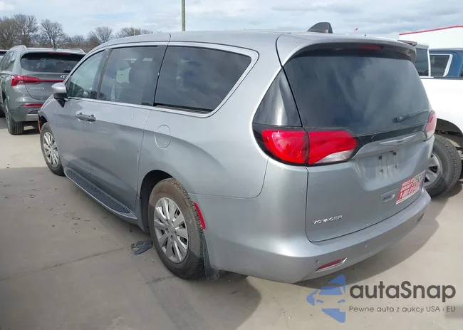 2C4RC1AG7LR243377: 38692011