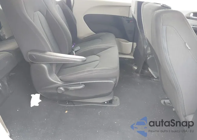 2C4RC1AG7LR243377: 38692011