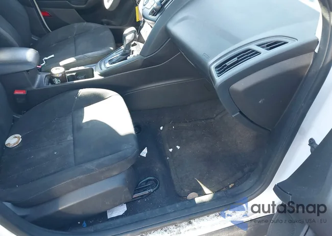 1FADP3F23FL243189: 38692155